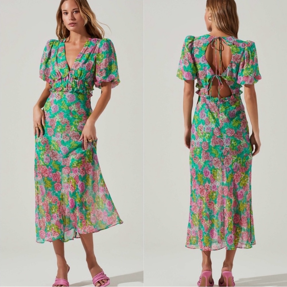 NWT - Astr the Label Esperanza Floral Puff Sleeve Midi Dress